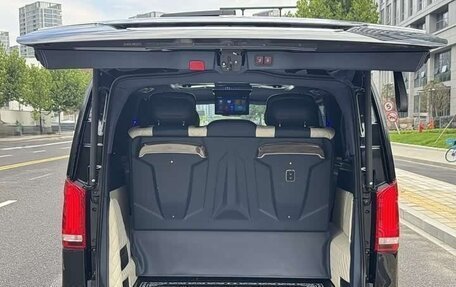 Mercedes-Benz Vito, 2021 год, 3 795 000 рублей, 6 фотография