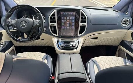 Mercedes-Benz Vito, 2021 год, 3 795 000 рублей, 15 фотография