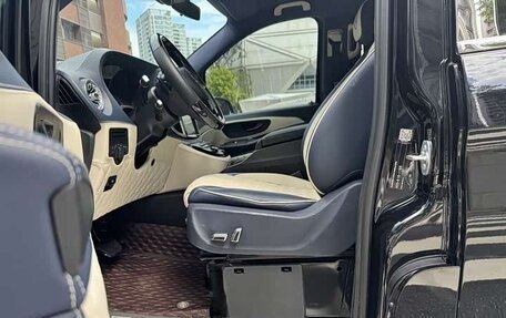 Mercedes-Benz Vito, 2021 год, 3 795 000 рублей, 13 фотография