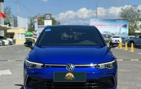 Volkswagen Golf VIII, 2021 год, 1 850 000 рублей, 8 фотография