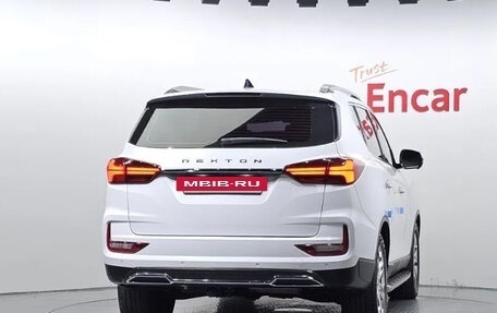 SsangYong Rexton, 2022 год, 2 405 000 рублей, 4 фотография