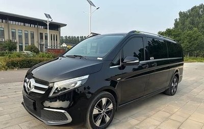 Mercedes-Benz V-Класс, 2022 год, 4 290 000 рублей, 1 фотография