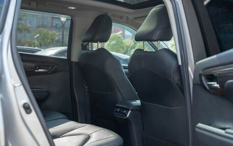 Toyota Highlander, 2022 год, 3 320 000 рублей, 28 фотография