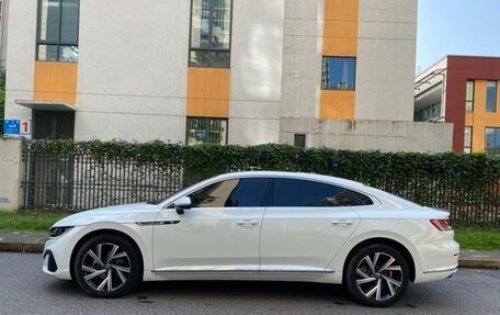 Volkswagen Passat CC, 2021 год, 2 000 000 рублей, 2 фотография