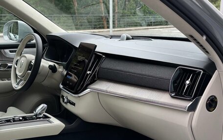 Volvo XC90 II рестайлинг, 2025 год, 12 500 000 рублей, 6 фотография