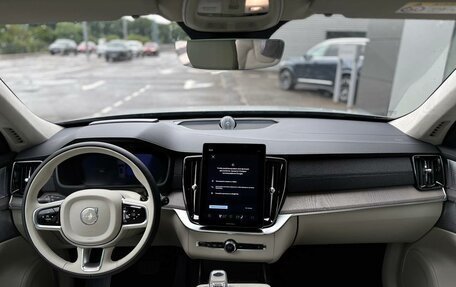 Volvo XC90 II рестайлинг, 2025 год, 12 500 000 рублей, 5 фотография