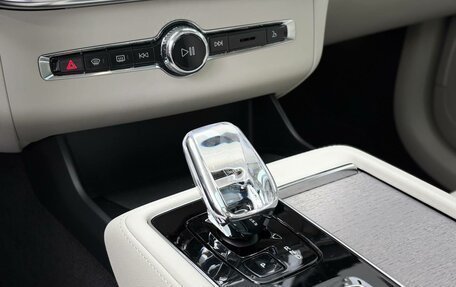 Volvo XC90 II рестайлинг, 2025 год, 12 500 000 рублей, 37 фотография