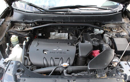 Mitsubishi Outlander III рестайлинг 3, 2011 год, 1 250 000 рублей, 25 фотография
