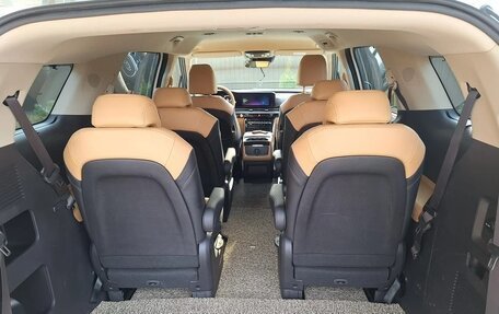 KIA Carnival, 2021 год, 2 600 000 рублей, 13 фотография
