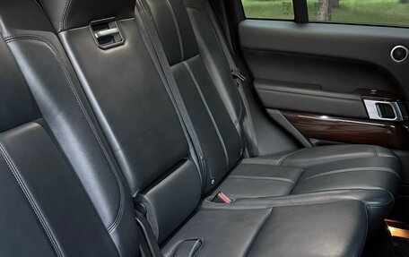 Land Rover Range Rover IV рестайлинг, 2017 год, 5 500 000 рублей, 8 фотография
