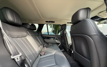 Land Rover Range Rover IV рестайлинг, 2025 год, 19 890 000 рублей, 14 фотография