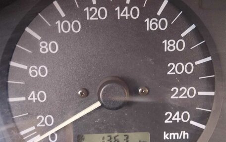 Mitsubishi Carisma I, 2003 год, 200 000 рублей, 3 фотография