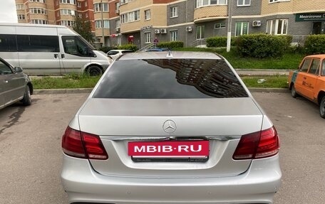 Mercedes-Benz E-Класс, 2011 год, 1 000 000 рублей, 4 фотография