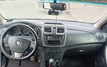 Renault Logan II, 2016 год, 412 000 рублей, 6 фотография
