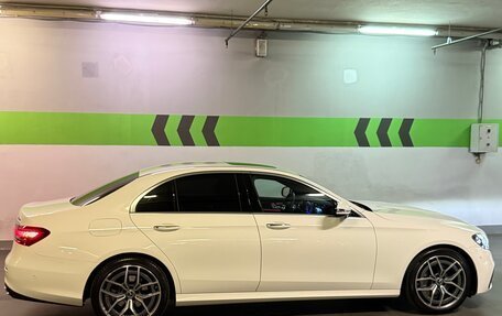 Mercedes-Benz E-Класс, 2019 год, 5 500 000 рублей, 4 фотография