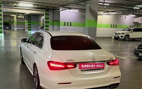 Mercedes-Benz E-Класс, 2019 год, 5 500 000 рублей, 2 фотография