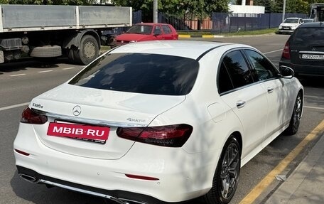 Mercedes-Benz E-Класс, 2019 год, 5 500 000 рублей, 7 фотография