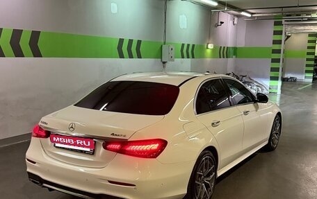 Mercedes-Benz E-Класс, 2019 год, 5 500 000 рублей, 3 фотография