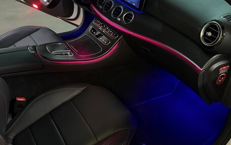 Mercedes-Benz E-Класс, 2019 год, 5 500 000 рублей, 14 фотография