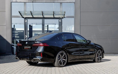 BMW 5 серия, 2025 год, 6 990 000 рублей, 4 фотография