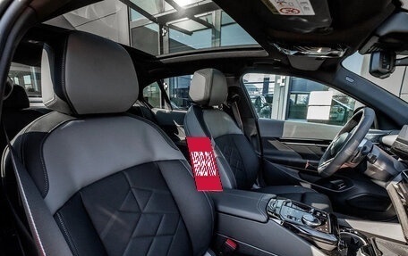 BMW 5 серия, 2025 год, 6 990 000 рублей, 14 фотография