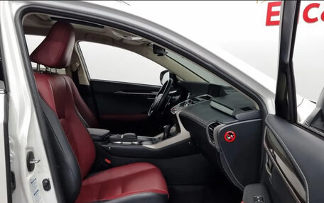 Lexus NX I, 2021 год, 3 400 000 рублей, 6 фотография