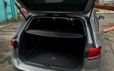 Volkswagen Passat B8 рестайлинг, 2018 год, 1 255 000 рублей, 14 фотография