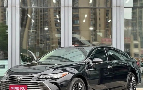 Toyota Avalon, 2022 год, 2 610 999 рублей, 1 фотография