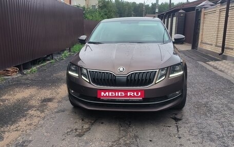 Skoda Octavia, 2018 год, 1 680 000 рублей, 2 фотография