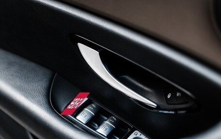 Mercedes-Benz E-Класс, 2016 год, 2 100 000 рублей, 24 фотография