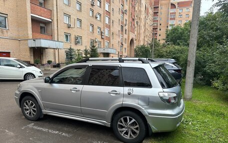 Mitsubishi Outlander III рестайлинг 3, 2006 год, 445 000 рублей, 6 фотография