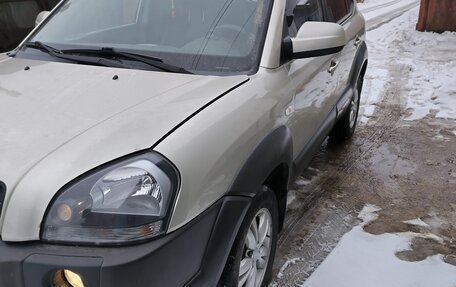 Hyundai Tucson III, 2008 год, 900 000 рублей, 10 фотография