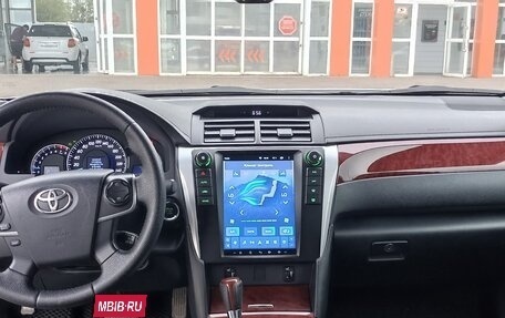 Toyota Camry, 2013 год, 1 590 000 рублей, 7 фотография