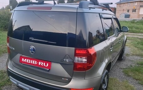 Skoda Yeti I рестайлинг, 2014 год, 1 200 000 рублей, 2 фотография
