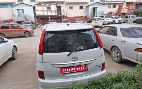 Toyota ISis I, 2011 год, 1 320 000 рублей, 5 фотография
