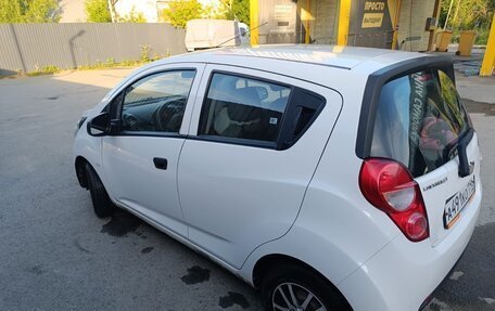 Chevrolet Spark III, 2014 год, 558 000 рублей, 6 фотография