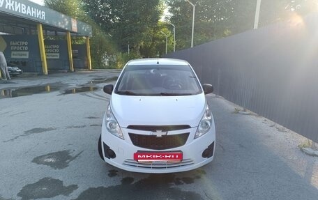 Chevrolet Spark III, 2014 год, 558 000 рублей, 2 фотография
