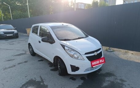 Chevrolet Spark III, 2014 год, 558 000 рублей, 3 фотография