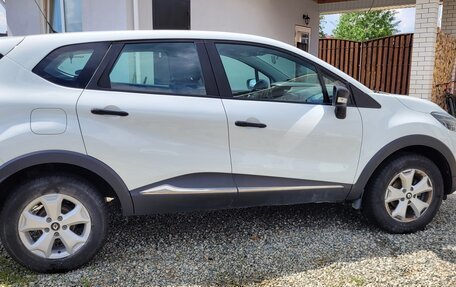 Renault Kaptur I рестайлинг, 2019 год, 1 500 000 рублей, 5 фотография