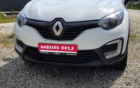 Renault Kaptur I рестайлинг, 2019 год, 1 500 000 рублей, 3 фотография