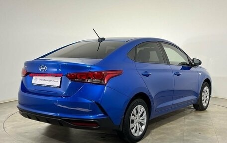 Hyundai Solaris II рестайлинг, 2021 год, 1 450 000 рублей, 4 фотография