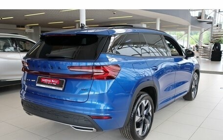 Skoda Kodiaq, 2025 год, 5 590 000 рублей, 5 фотография