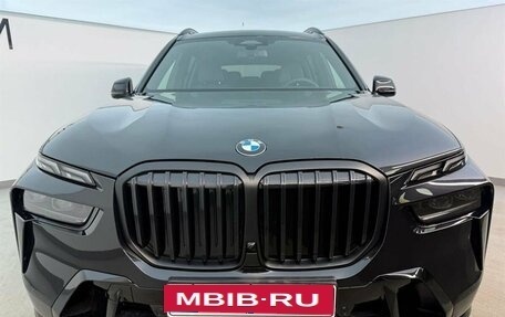 BMW X7, 2024 год, 17 500 000 рублей, 3 фотография