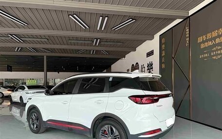 Chery Tiggo 7, 2023 год, 1 650 000 рублей, 4 фотография