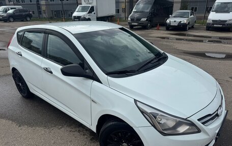 Hyundai Solaris II рестайлинг, 2016 год, 500 000 рублей, 1 фотография