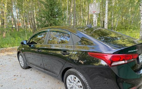 Hyundai Solaris II рестайлинг, 2017 год, 1 300 000 рублей, 5 фотография