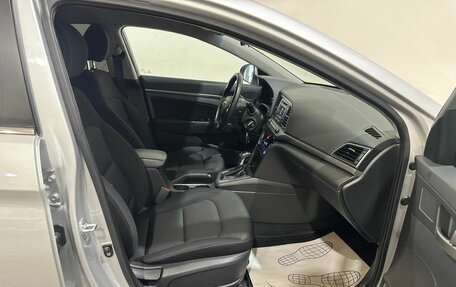 Hyundai Elantra VI рестайлинг, 2018 год, 1 400 000 рублей, 17 фотография