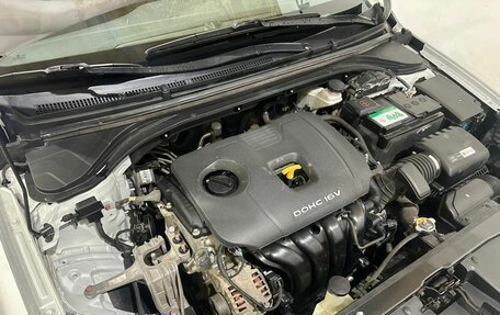 Hyundai Elantra VI рестайлинг, 2018 год, 1 400 000 рублей, 9 фотография