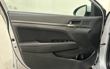 Hyundai Elantra VI рестайлинг, 2018 год, 1 400 000 рублей, 13 фотография