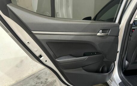 Hyundai Elantra VI рестайлинг, 2018 год, 1 400 000 рублей, 15 фотография